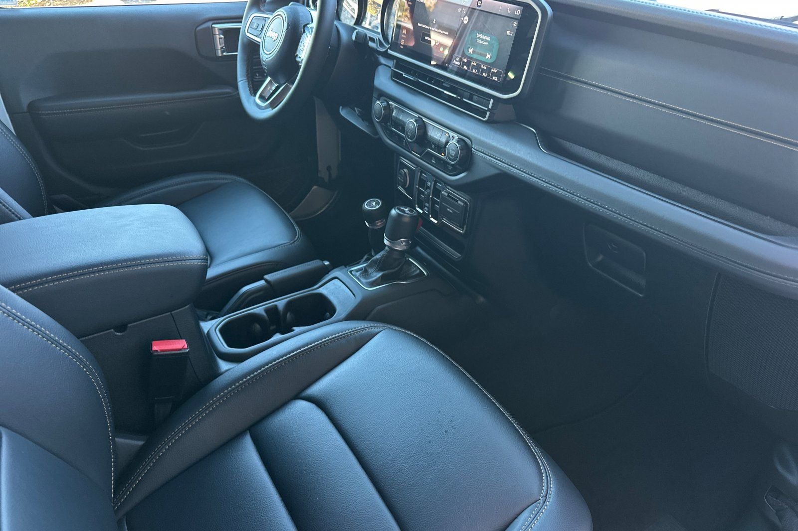 2024 Jeep Wrangler Sahara 4xe