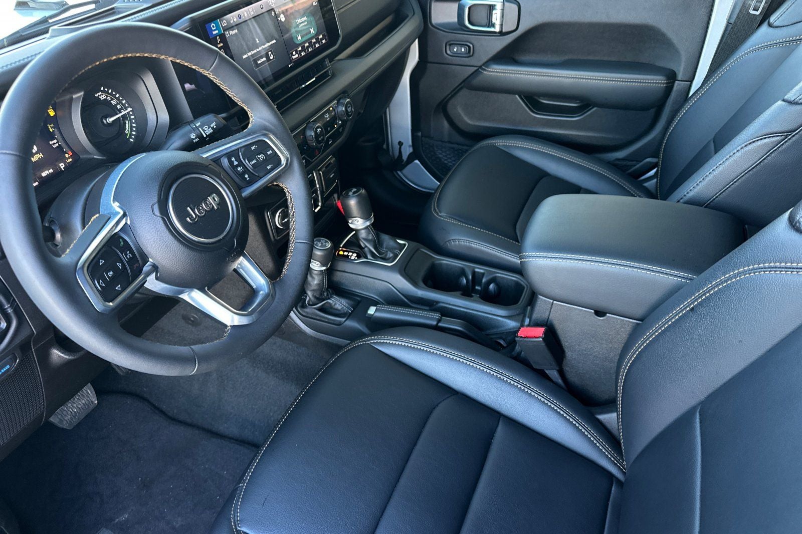 2024 Jeep Wrangler Sahara 4xe