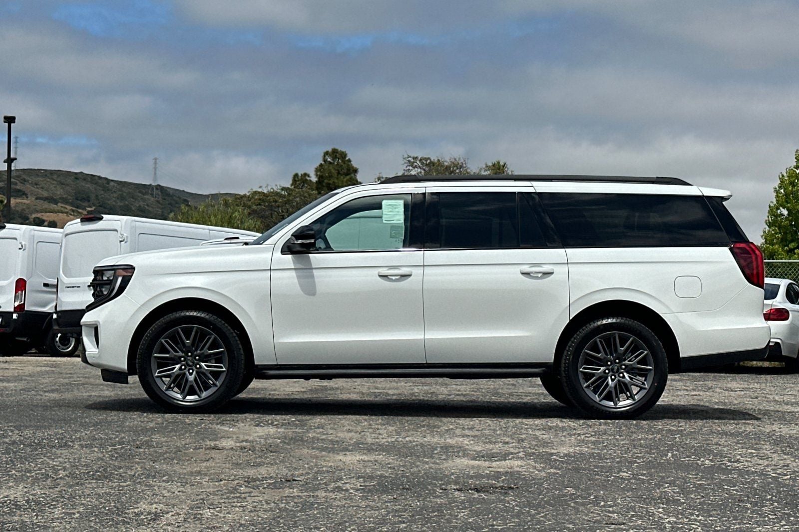 2026 Ford Expedition Max Platinum