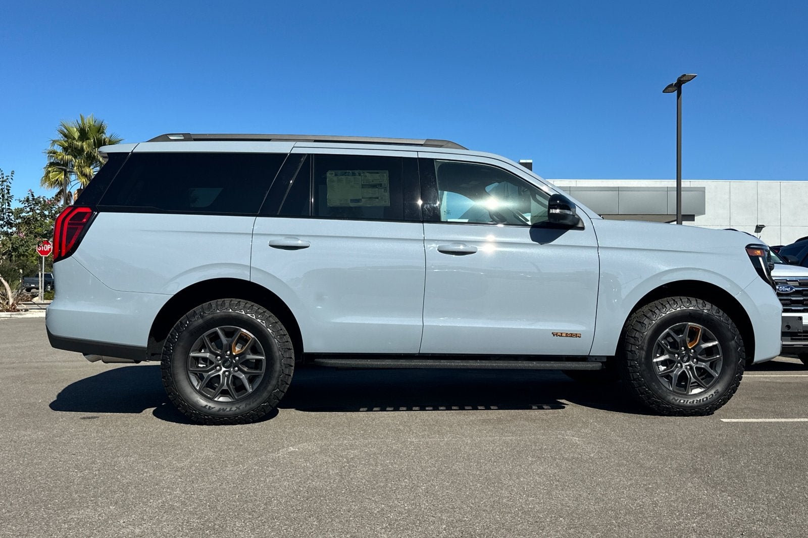 2027 Ford Expedition Tremor