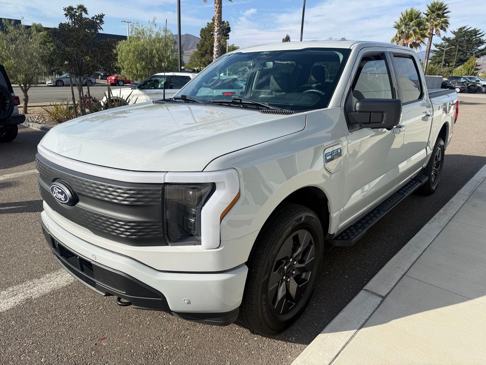 2024 Ford F-150 Lightning Flash