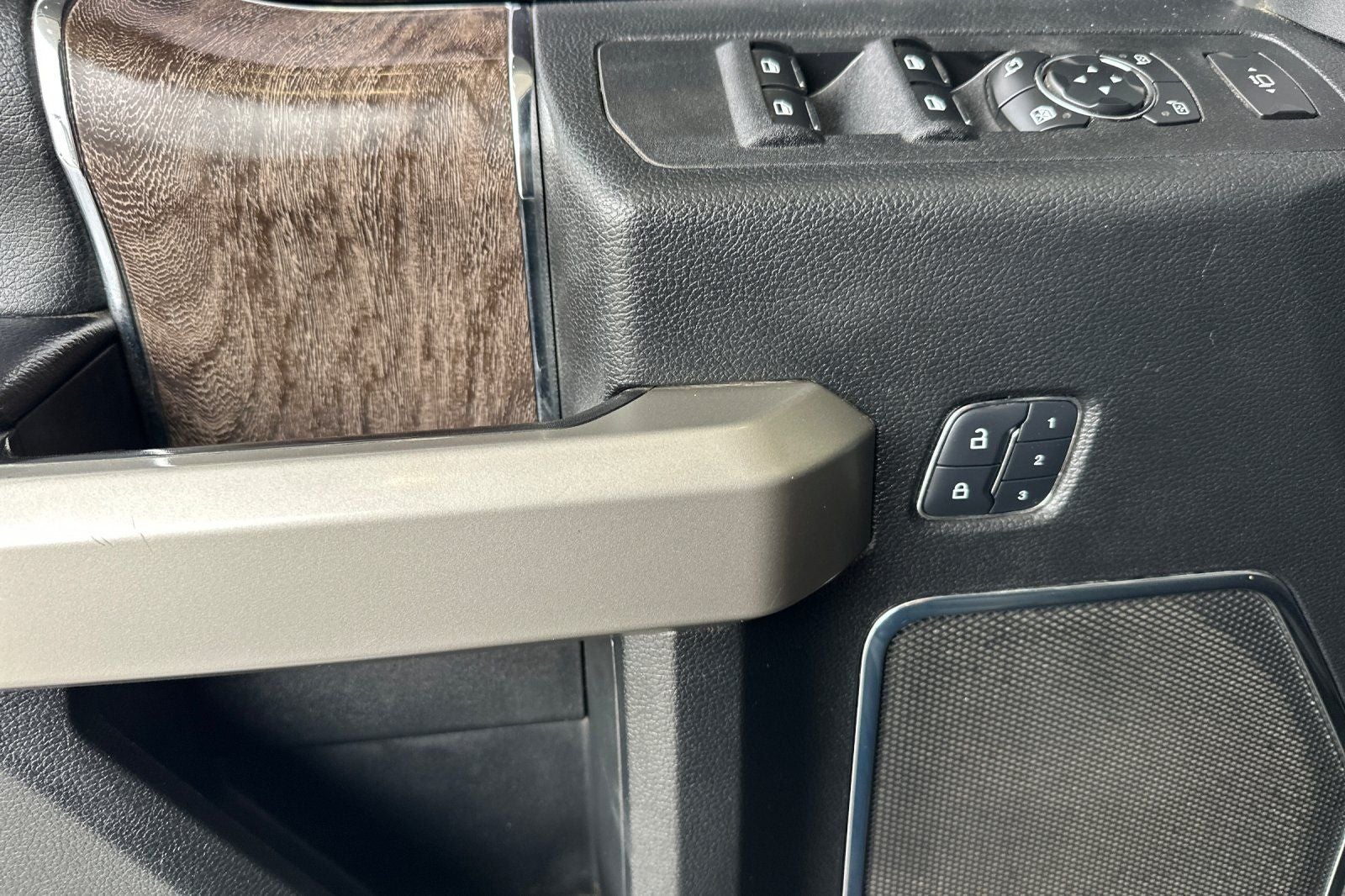 2017 Ford F-250SD Lariat