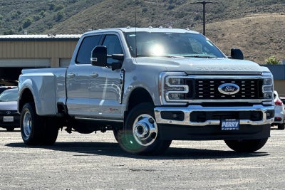 2026 Ford F-350SD Lariat DRW