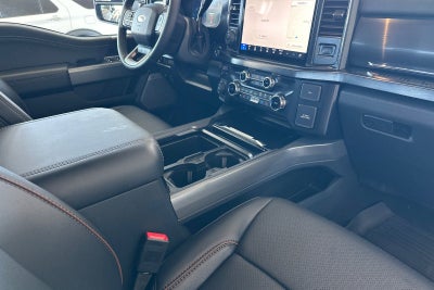 2026 Ford F-350SD Lariat DRW