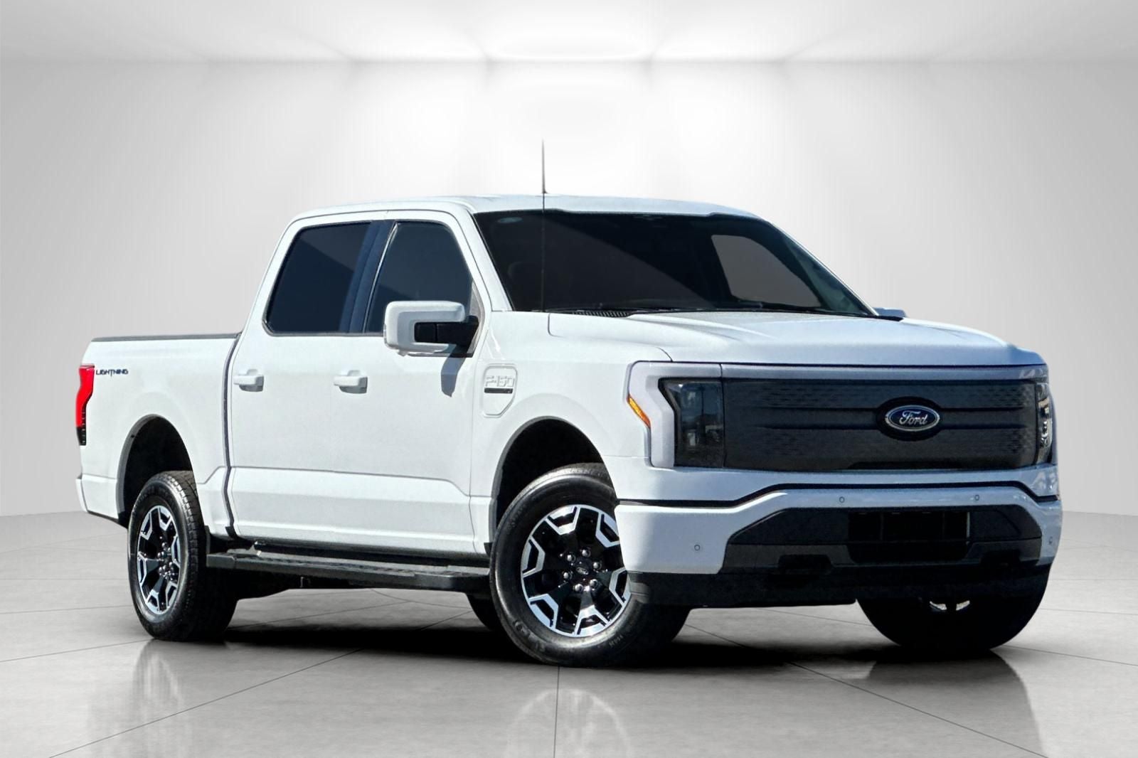 2023 Ford F-150 Lightning XLT