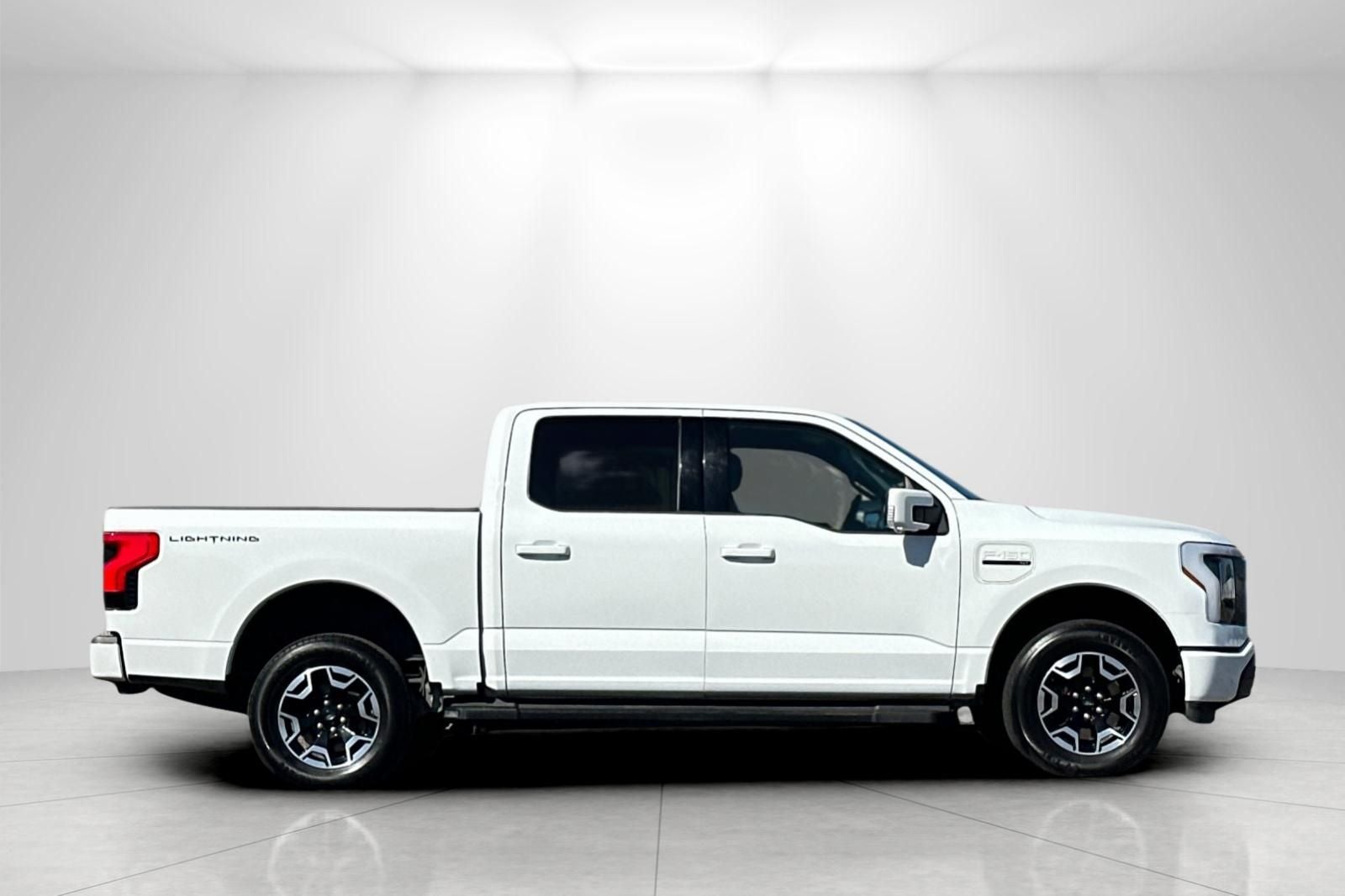 2023 Ford F-150 Lightning XLT