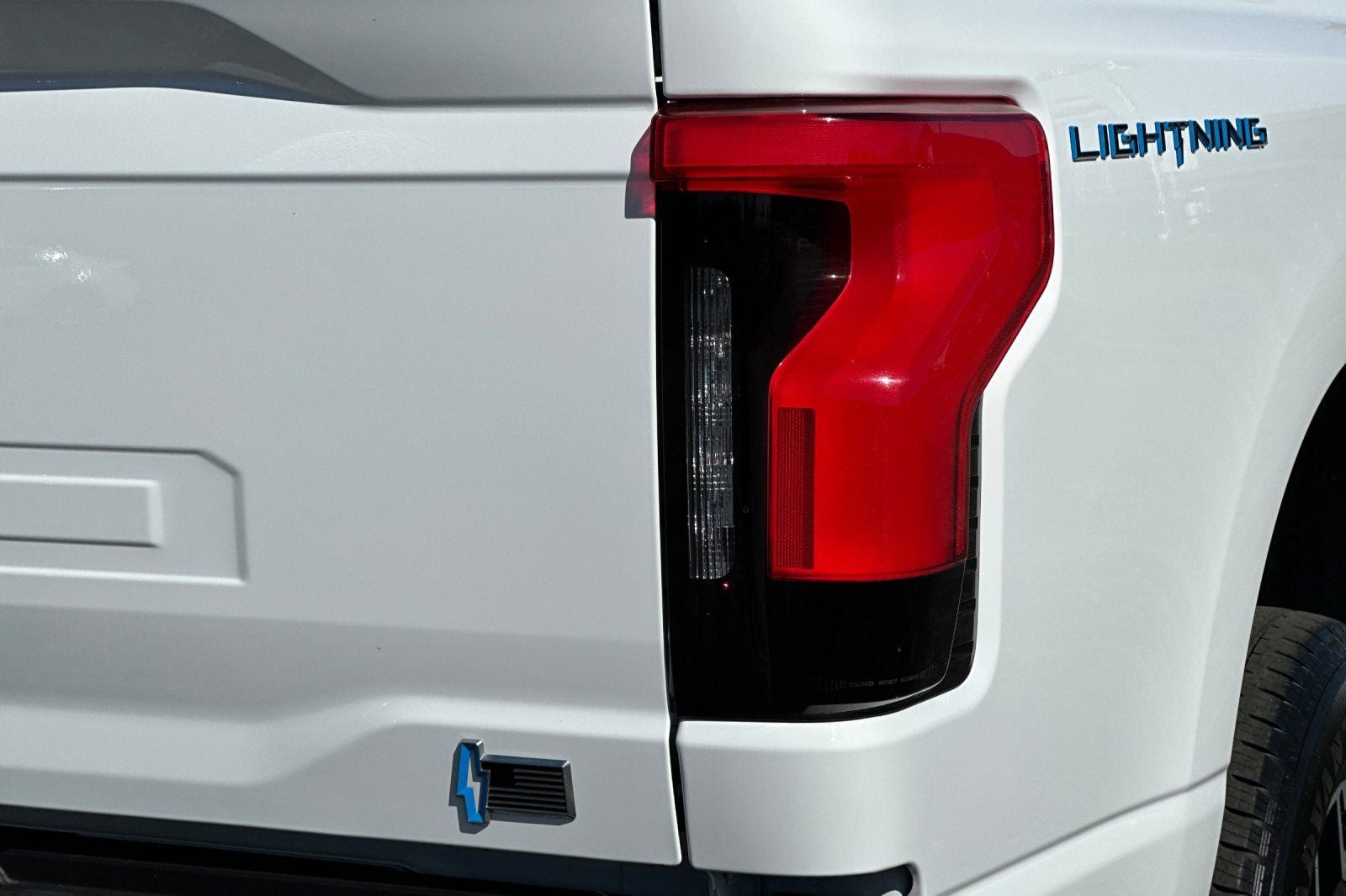 2023 Ford F-150 Lightning XLT