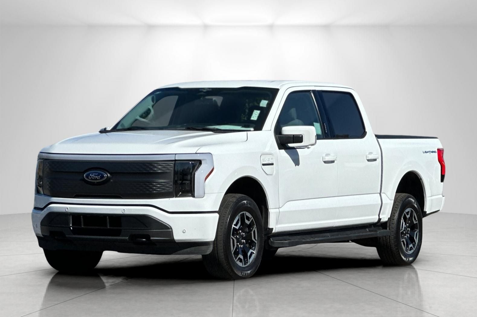 2023 Ford F-150 Lightning XLT