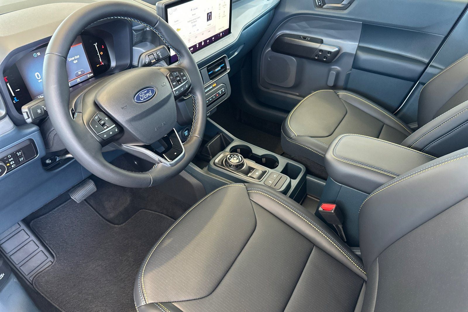 2025 Ford Maverick Lobo Standard