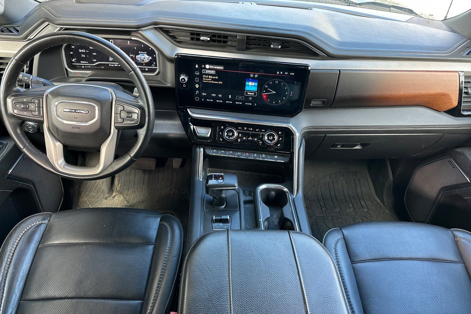 2023 GMC Sierra 1500 Denali