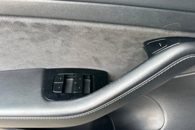 2020 Tesla Model 3 Base