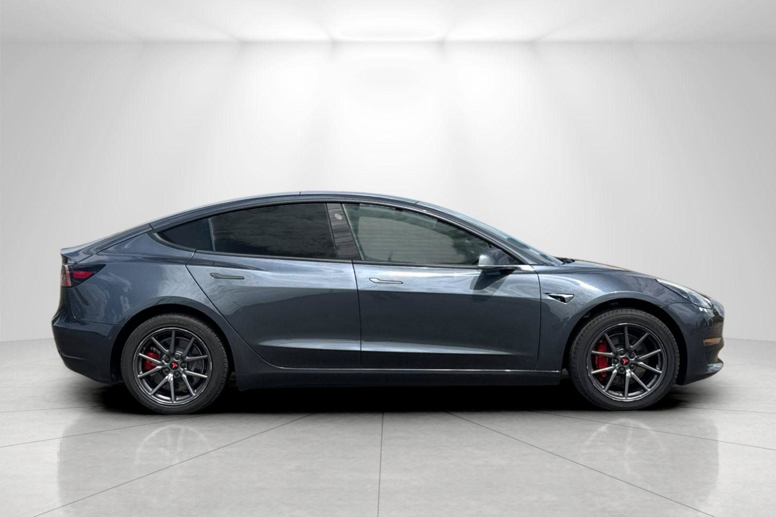 2020 Tesla Model 3 Base