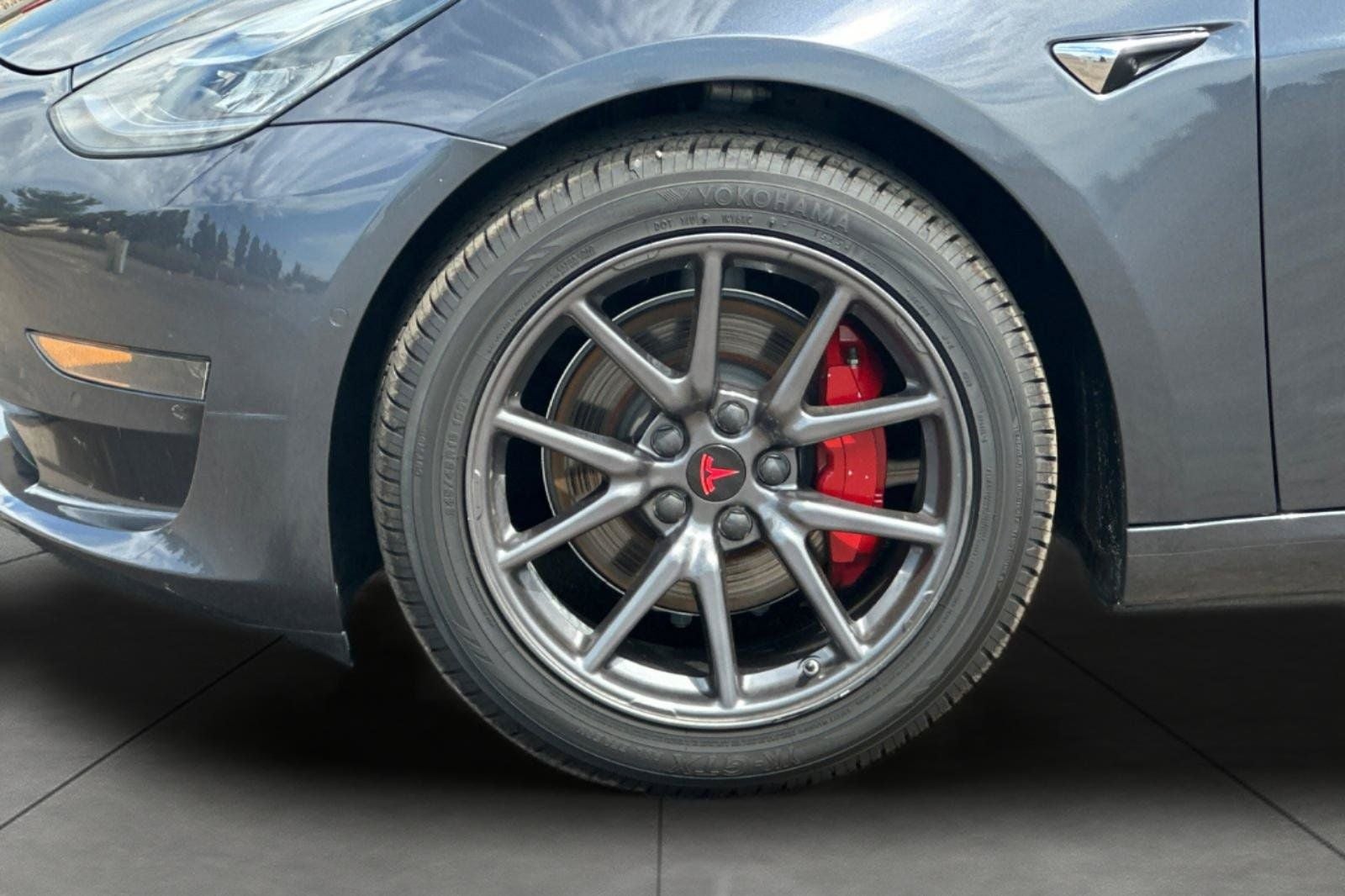 2020 Tesla Model 3 Base