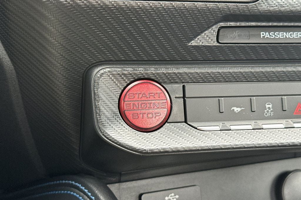 2026 Ford Mustang Dark Horse
