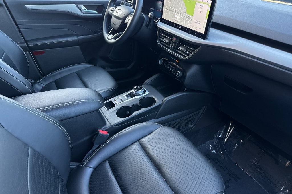 2023 Ford Escape Platinum
