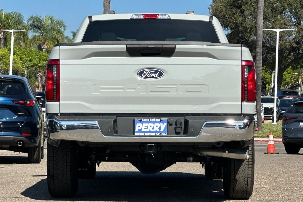 2026 Ford F-150 XLT - Photo 4