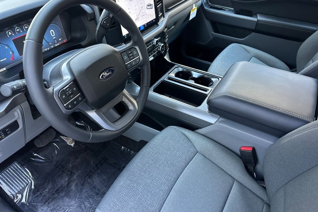 2026 Ford F-150 XLT - Photo 6