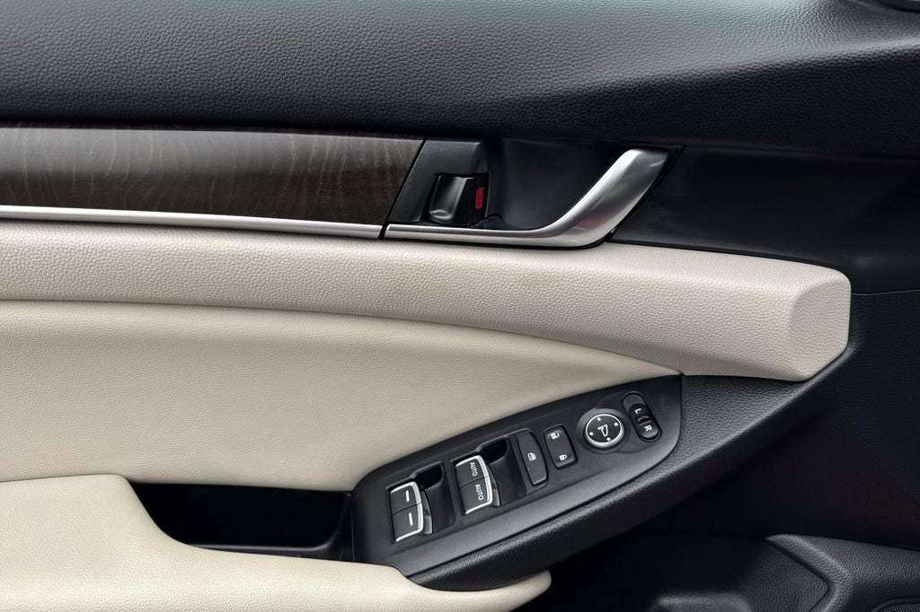 2019 Honda Accord EX