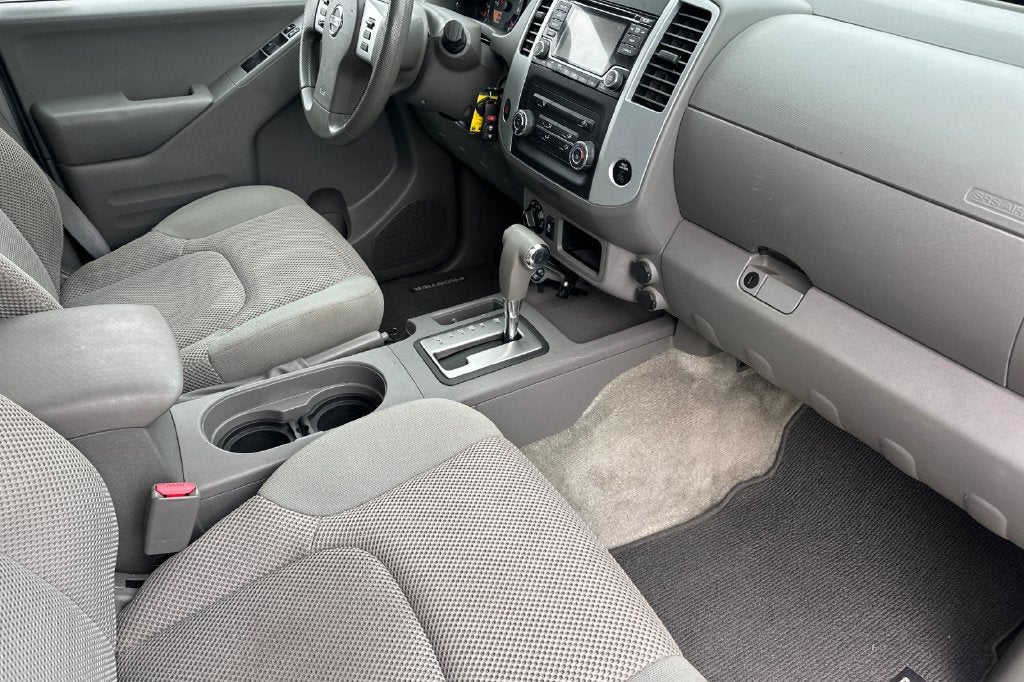 2016 Nissan Frontier SV