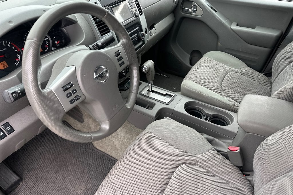 2016 Nissan Frontier SV