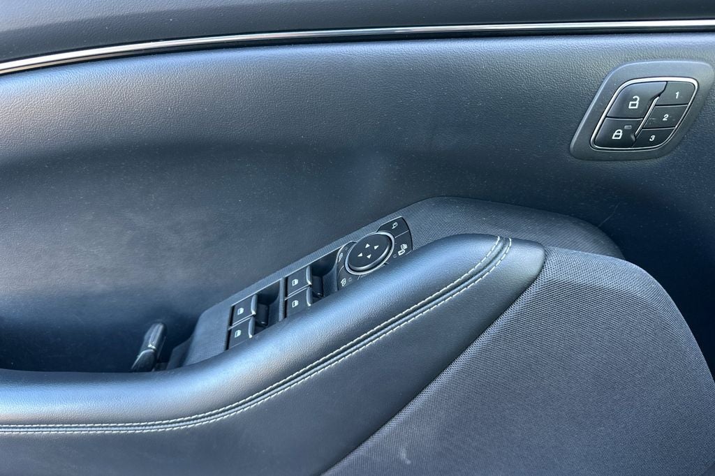 2021 Ford Mustang Mach-E California Route 1