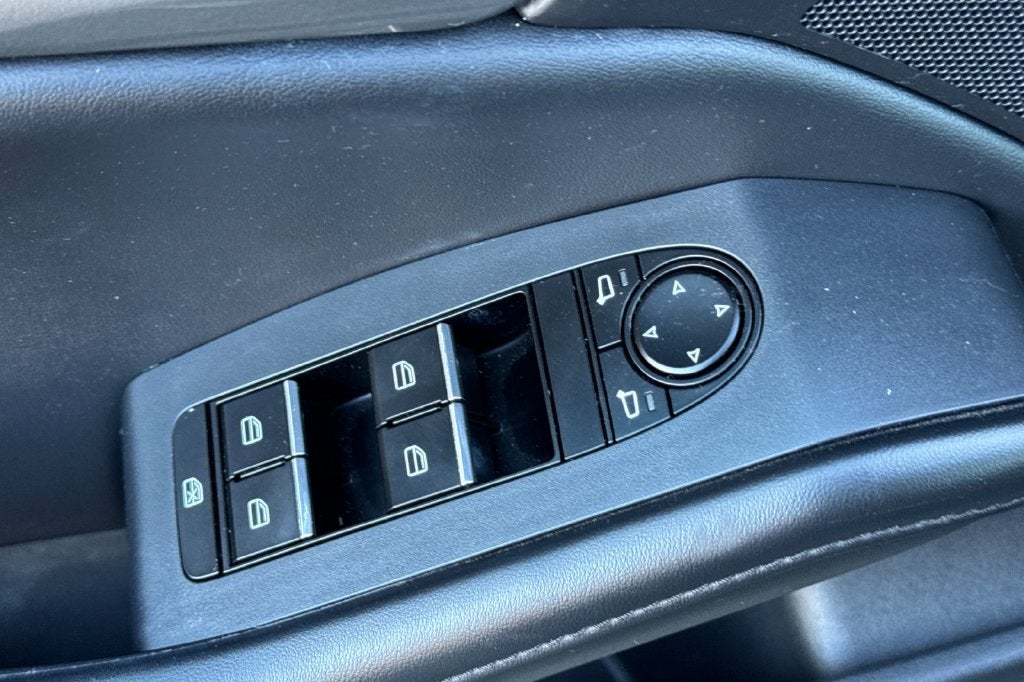 2023 Mazda Mazda3 2.5 S Select Package
