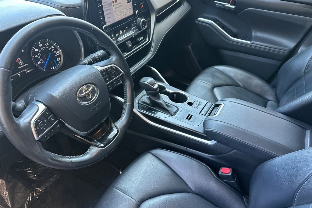 2021 Toyota Highlander Hybrid XLE